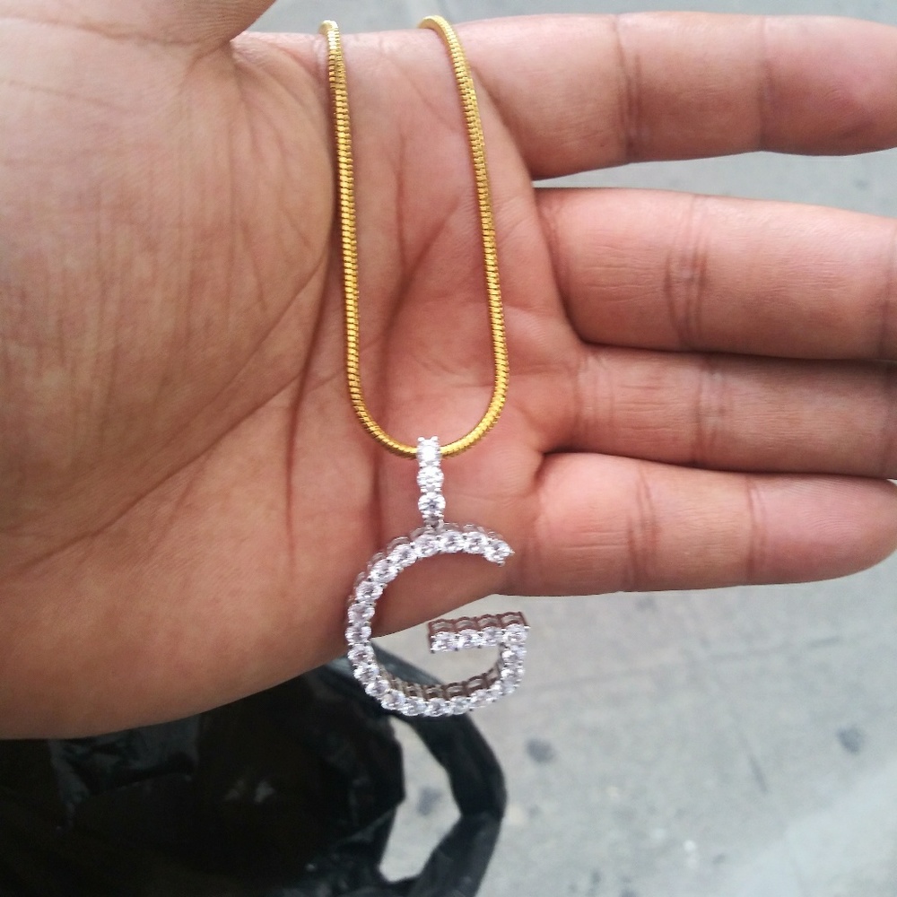 Necklaces - Picture 4 of 5